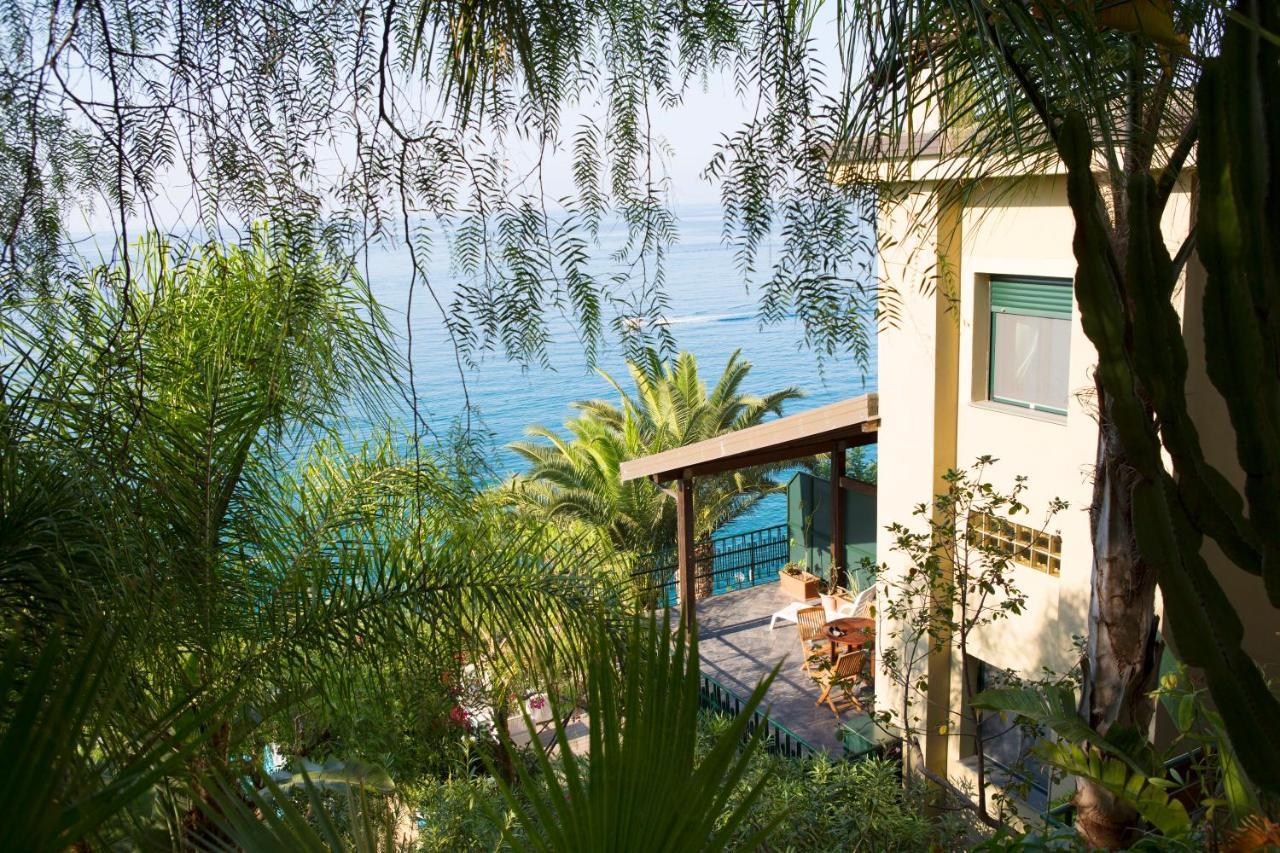 Villa Anita Apartments 4*
