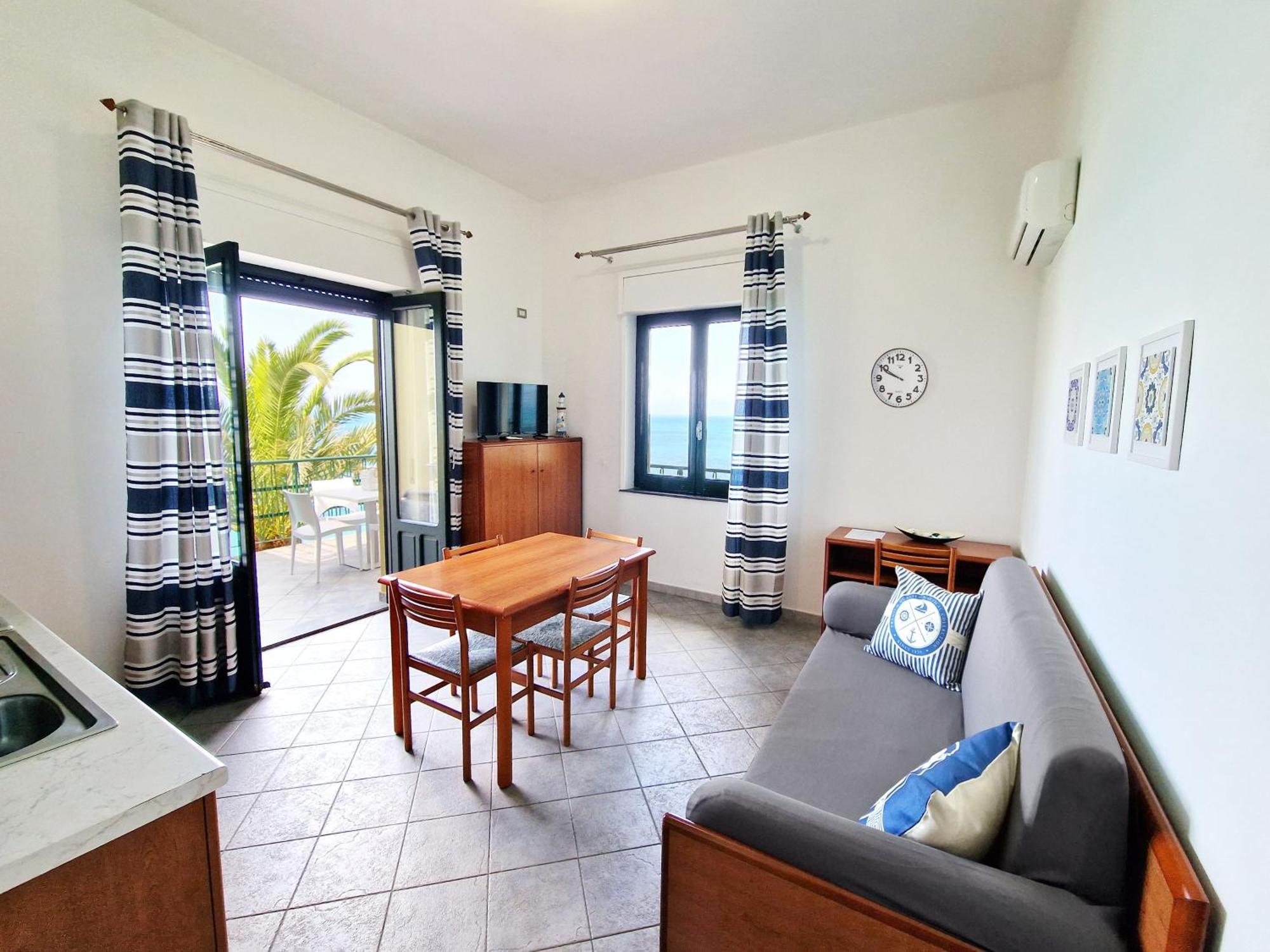 Aparthotel Villa Anita Apartments 4*