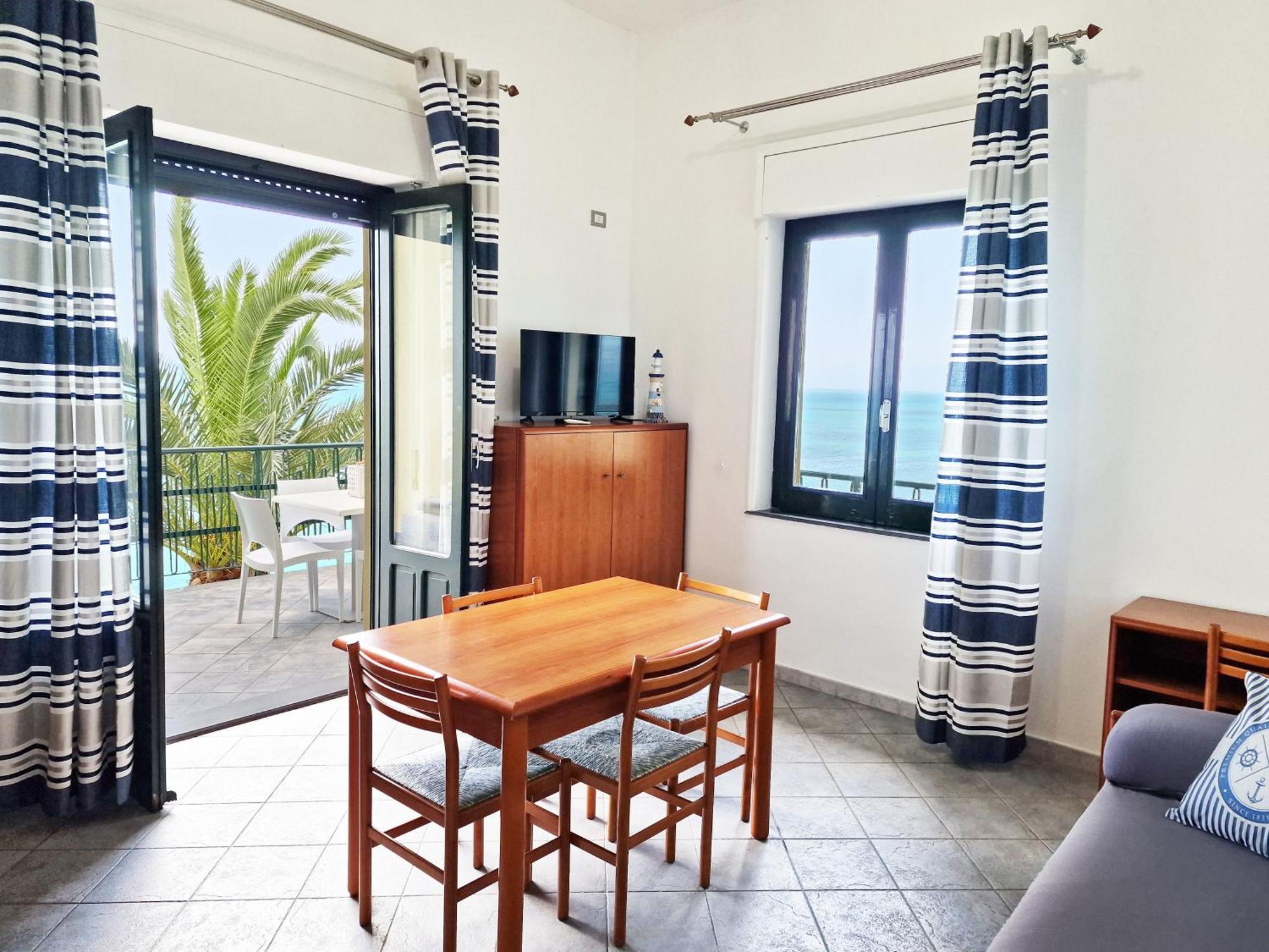 Aparthotel Villa Anita Apartments Capo d'Orlando