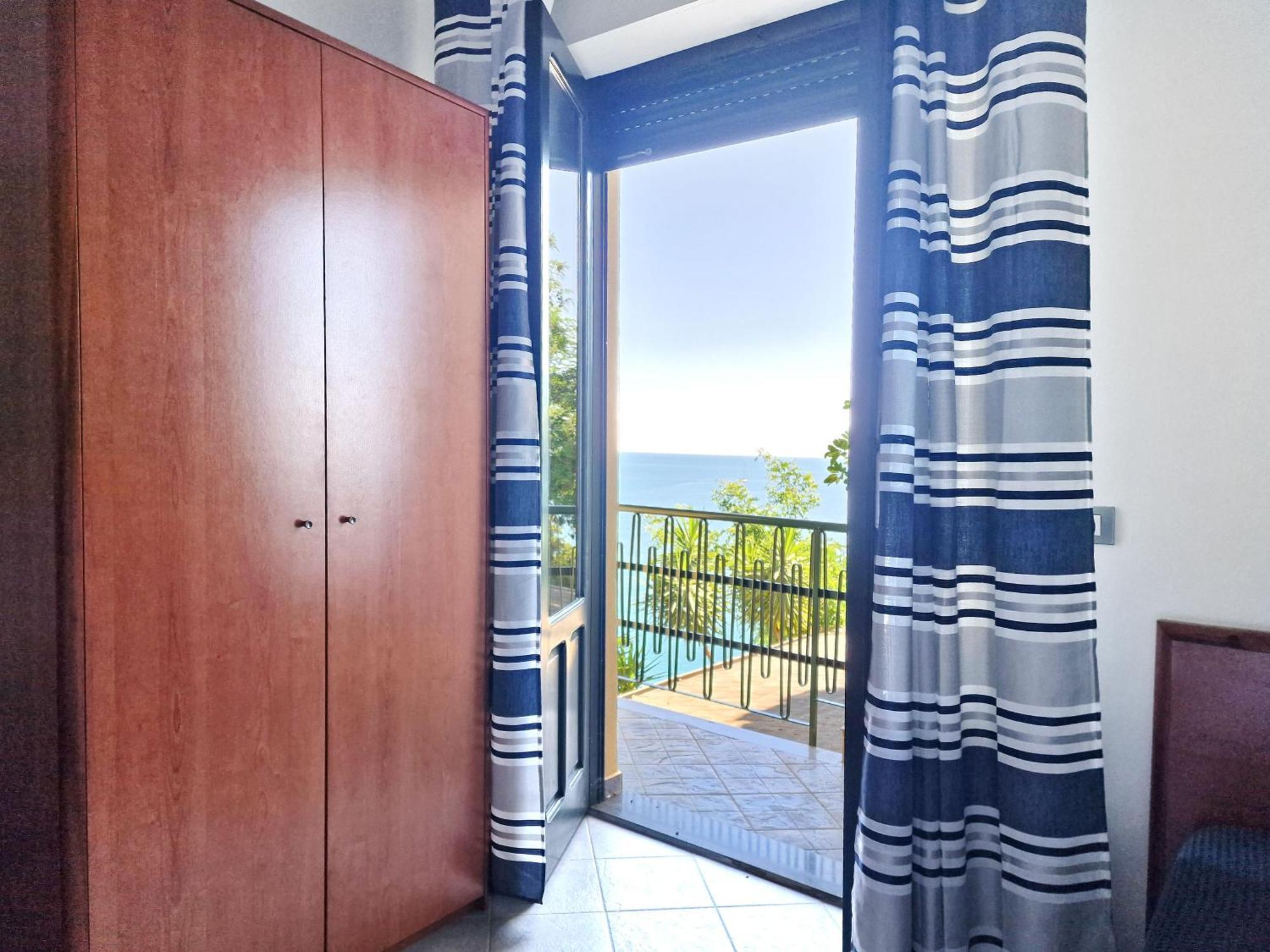 Villa Anita Apartments 4*
