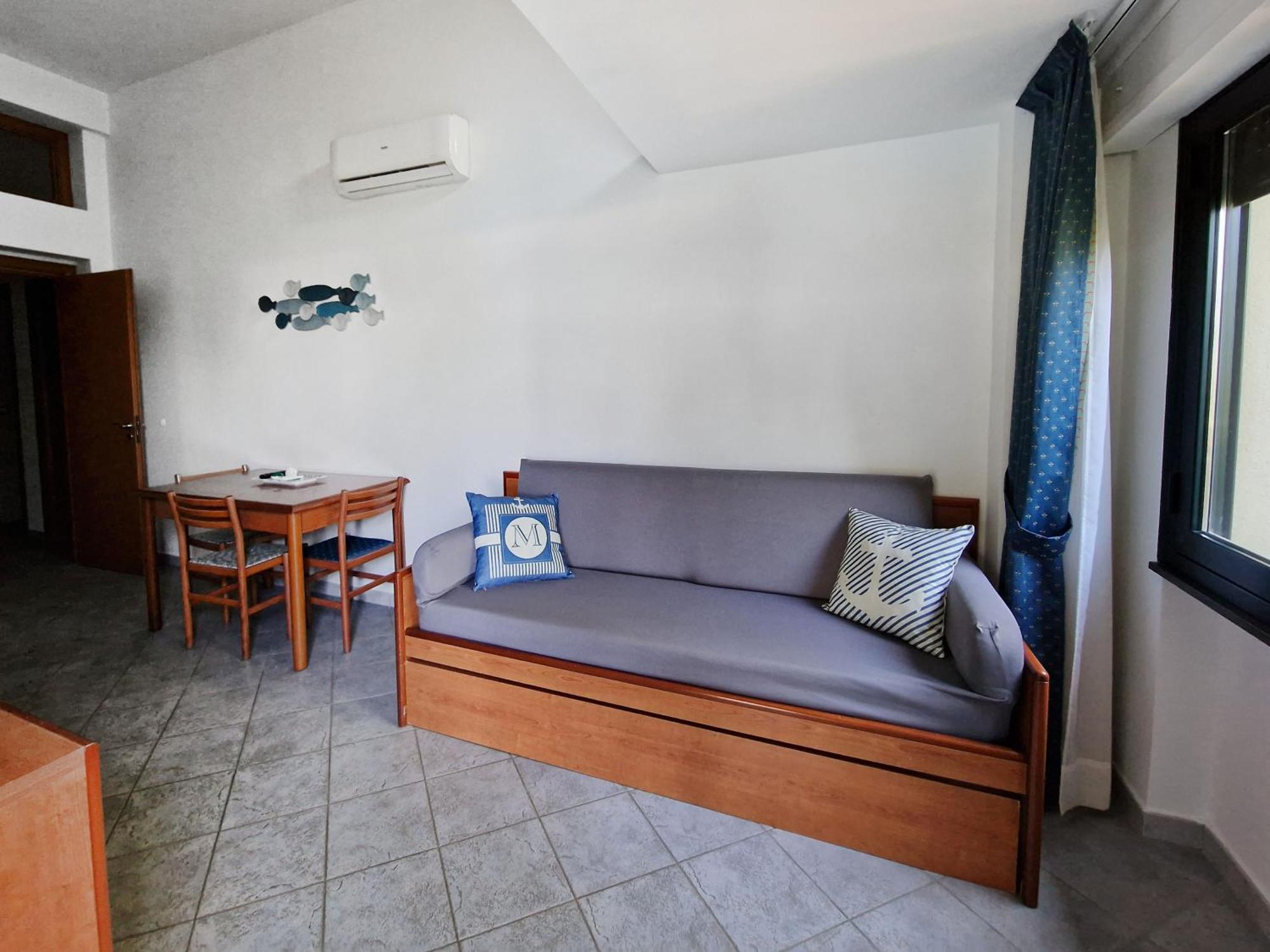 Aparthotel Villa Anita Apartments Capo d'Orlando