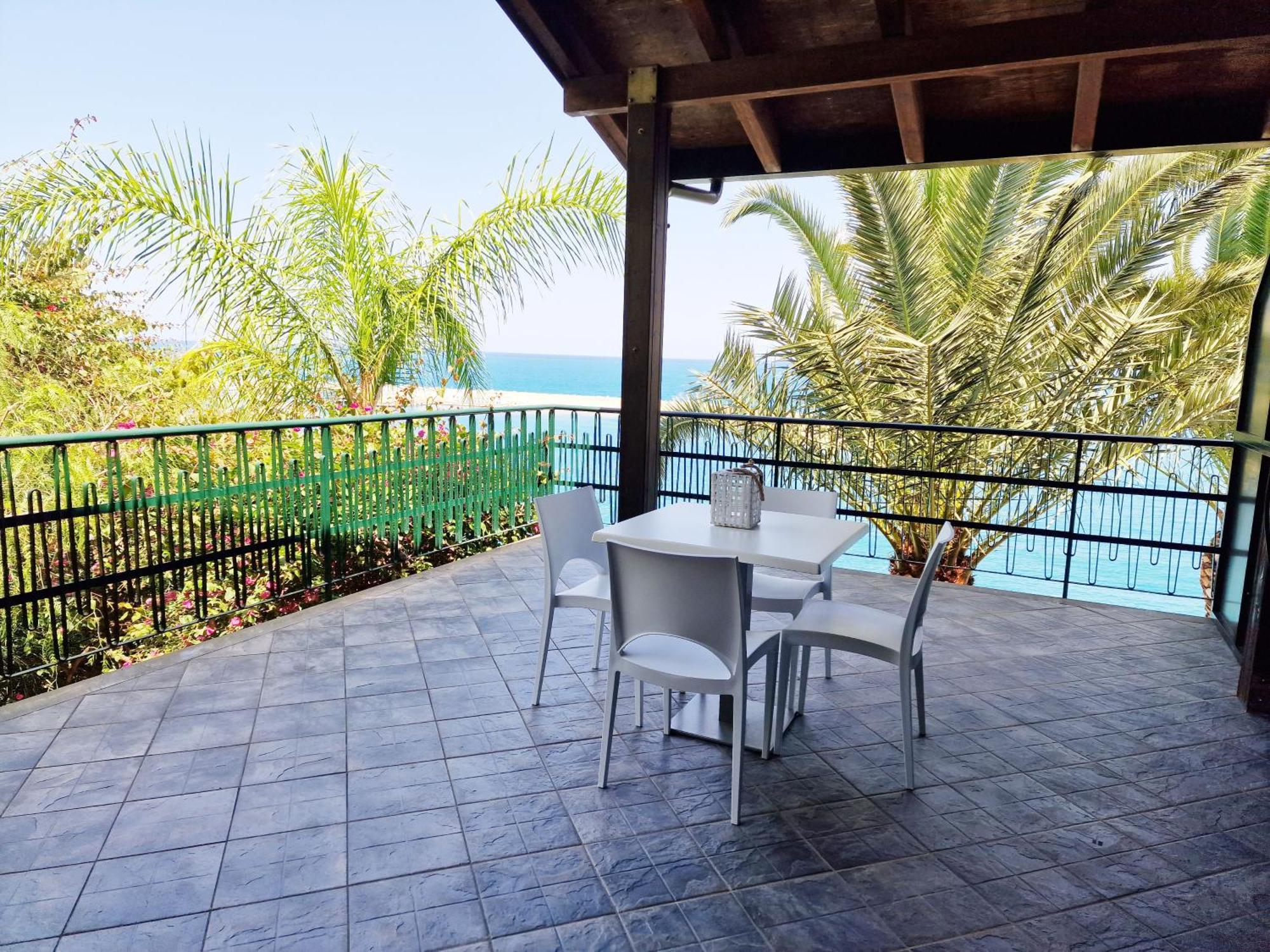 Villa Anita Apartments 4* Capo d'Orlando